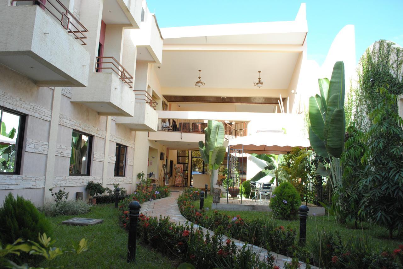 Hotel Plaza Maria Catacamas Exterior photo