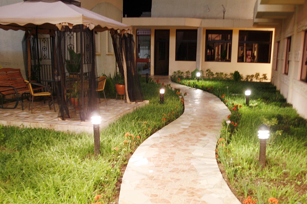 Hotel Plaza Maria Catacamas Exterior photo